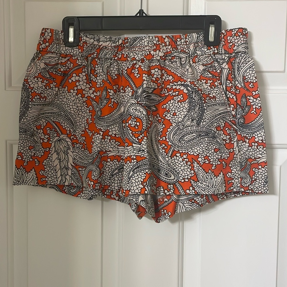 J Crew pull on fashion shorts. Size 8
